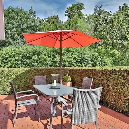 Am Rosenhain 23 Am Rosenhain 23 02 * Timmendorfer Strand