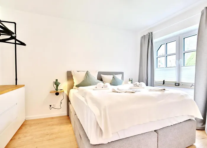 Am Rosenhain 23 Am Rosenhain 23 02